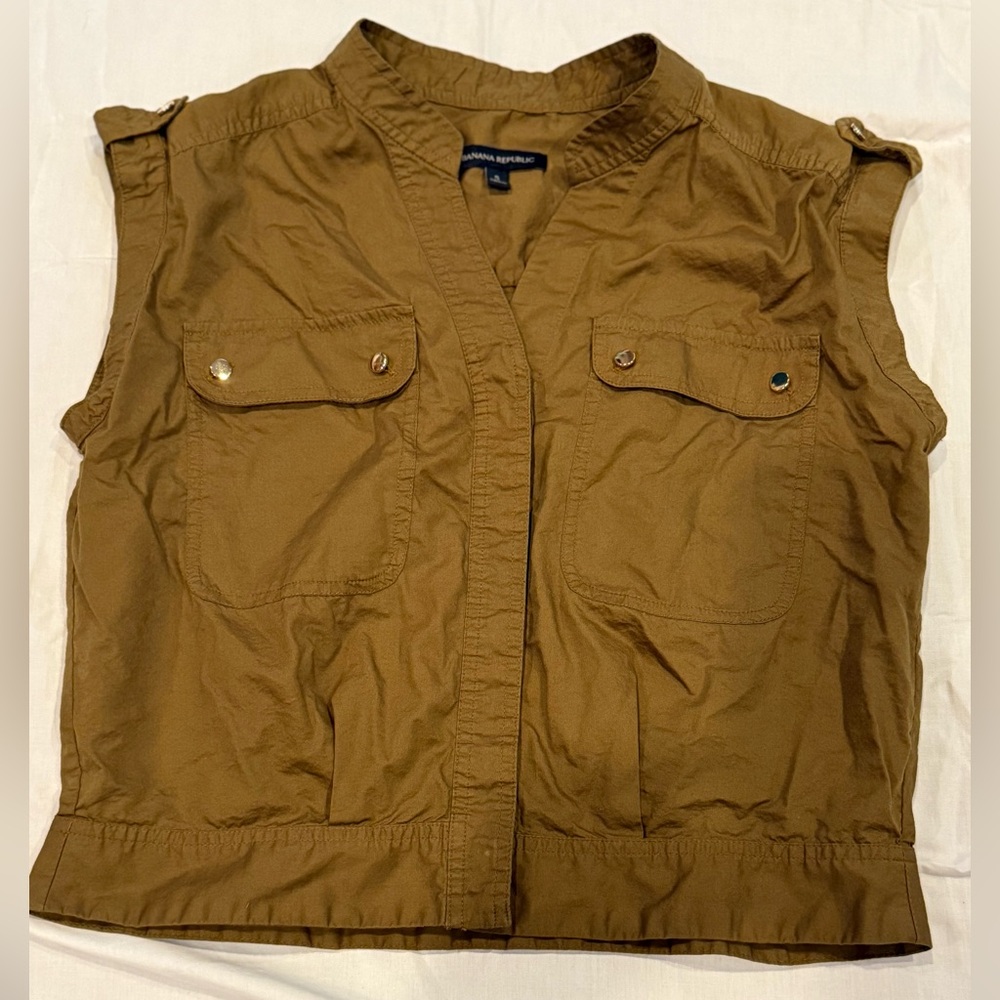 Banana Republic Army Green Vest size small